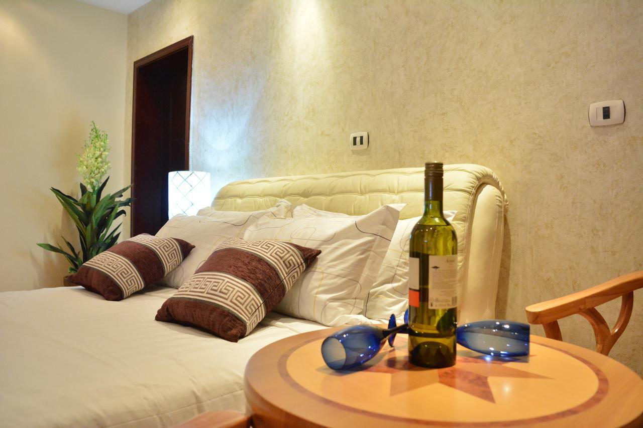 Impress Hotel Addis Abeba Esterno foto