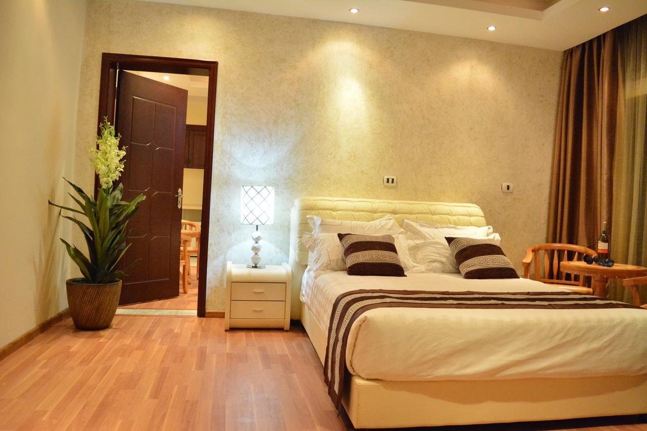 Impress Hotel Addis Abeba Esterno foto